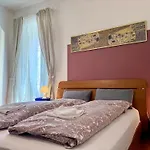 Trionfo Your In Business And Apartamento *