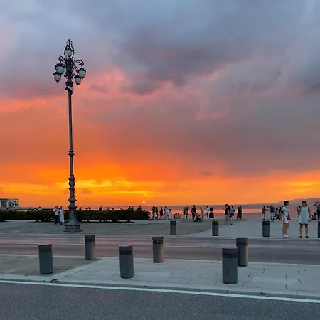 Trionfo Your - Piazza Unita' Trieste