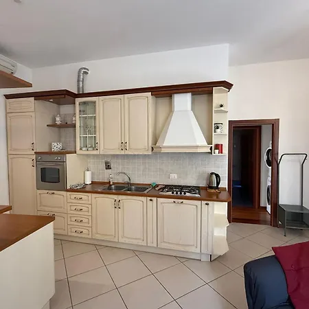 Trionfo Your In Business And Apartamento *